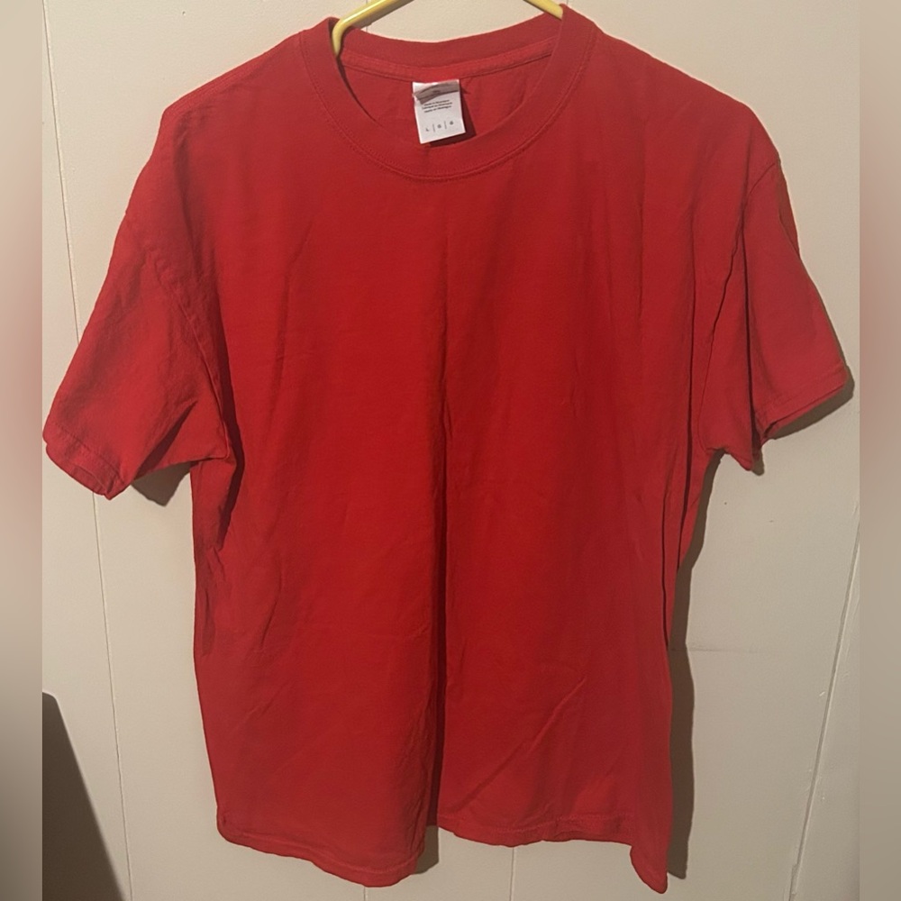 Gildan Heavy Cotton LG Red Short Sleeve T-Shirt